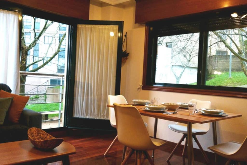 Apartamento Completo Con Parking Privado Y Wifi En San Roque ヴィーゴ エクステリア 写真